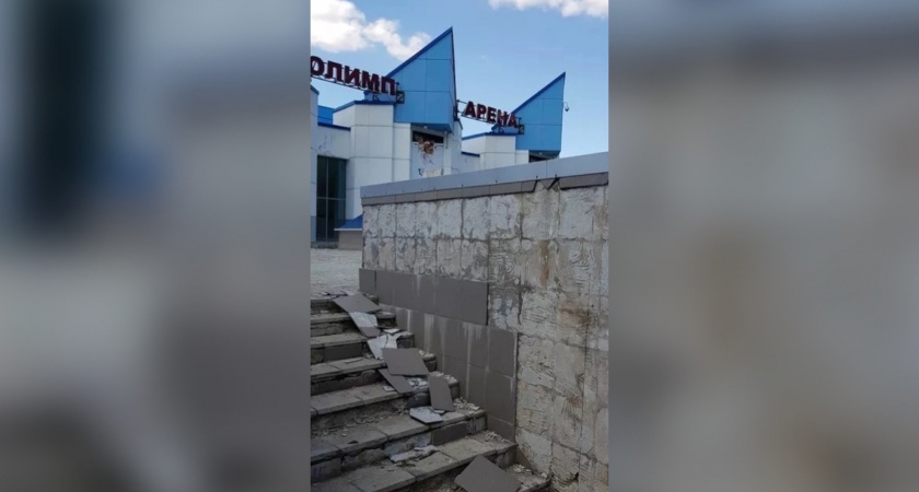 Известно, когда в Кирово-Чепецке отремонтируют ледовый дворец "Олимп-Арена"