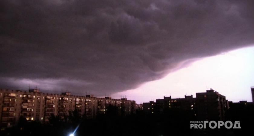 Бушующая непогода 31 июля: на территории Кировской области объявили метеопредупреждение