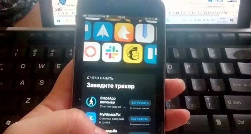 В Кировской области хозяин квартиры украл у гостя смартфон