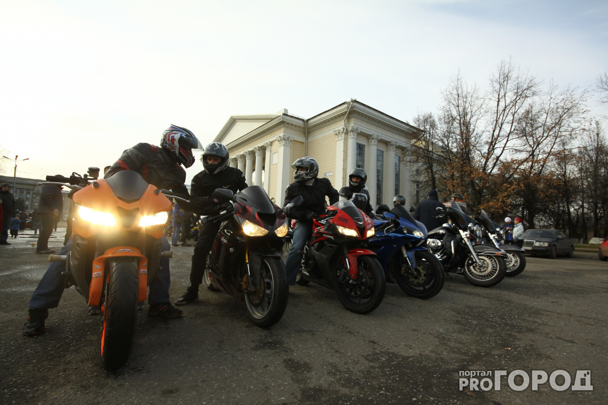 В Кирове на Театральной площади освятят мотоциклы байкеров