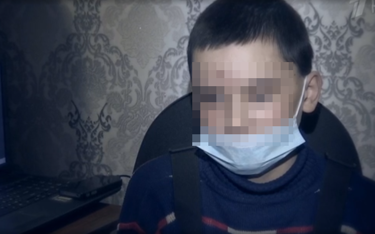 Узнав о страшной болезни сына, женщина сбежала из семьи в Кировскую область