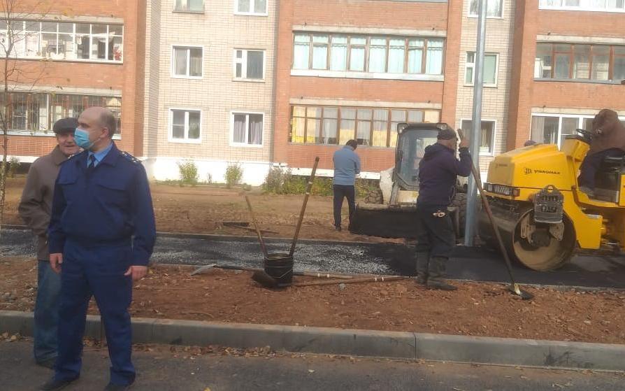 В Кирово-Чепецке подрядчик сорвал сроки ремонта дороги