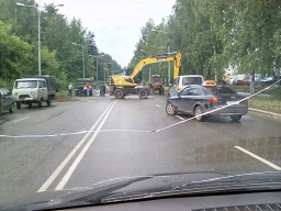 В Кирово-Чепецке из-за коммунальных работ перекрыли центральную улицу