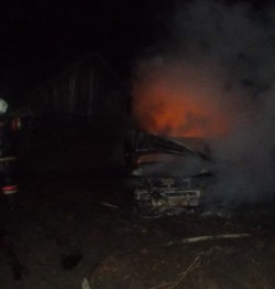 В Нововятском районе сгорела BMW