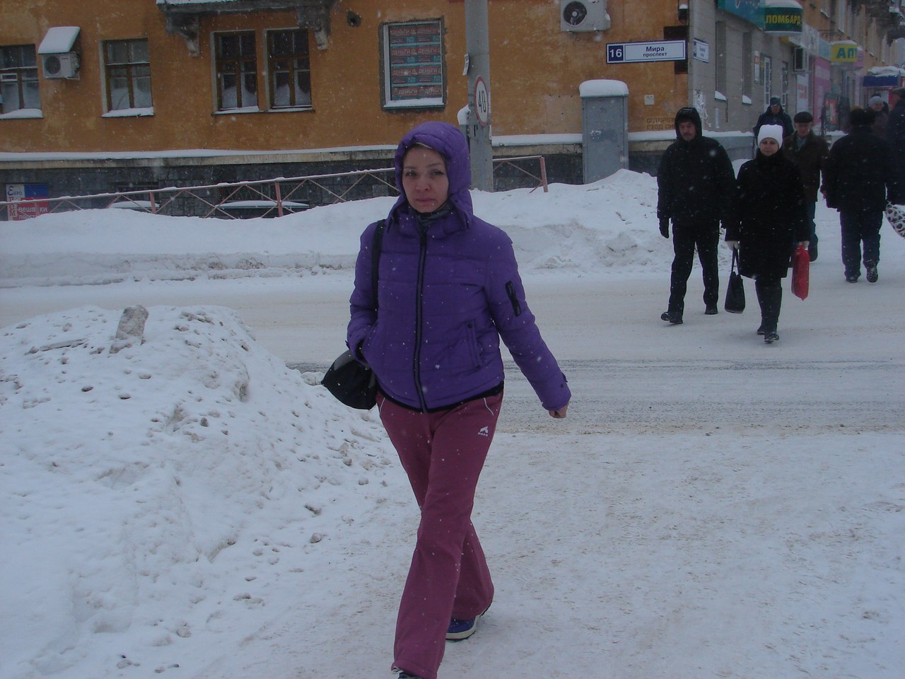 Город в лицах: узнай себя на фото и получи подарок