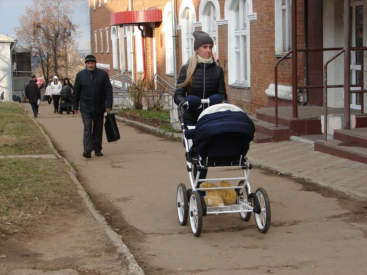 Город в лицах 29 октября: первым узнай себя на фото и получи подарок
