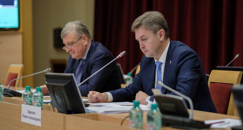 Кировские депутаты «ЗА» продление QR-кодов в общественных местах до лета 2022 года
