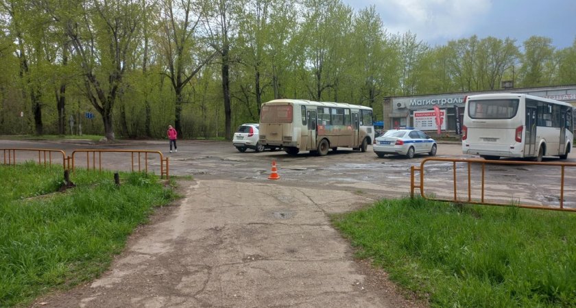 В Кирово-Чепецке разыскивают водителя, который сбил пенсионера и бросил его на дороге