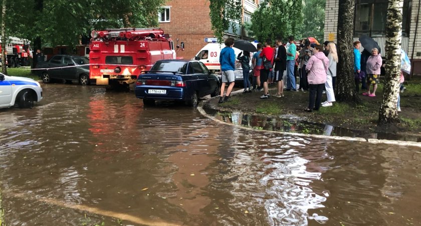 МЧС объявило метеопредупреждение в Кирово-Чепецке из-за опасных погодных условий
