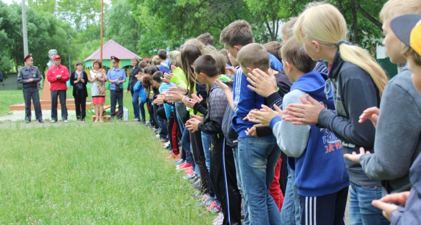 Для россиян завершается программа детского кешбэка за путевки в лагеря