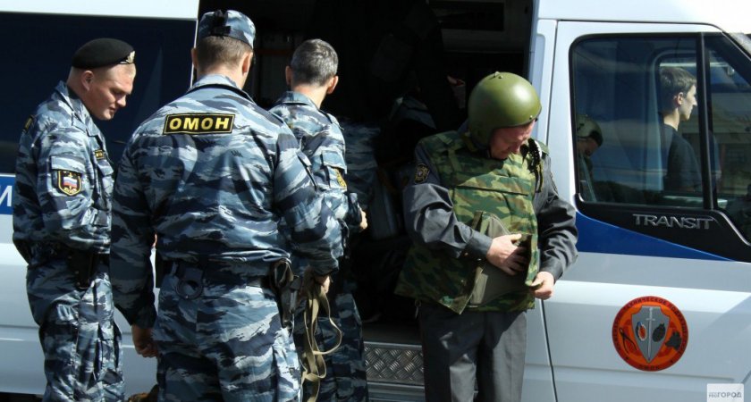 В Кирово-Чепецке пьяный житель угрожал взорвать бомбу в многоэтажке