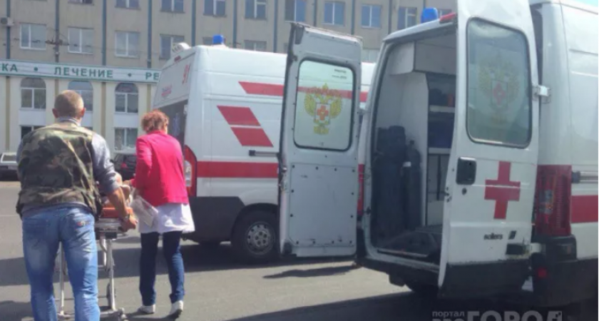 В Кирове из окна дома выпал 4-летний ребенок: следователи начали проверку 
