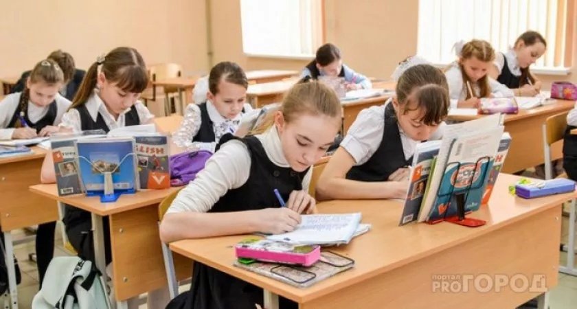 Российские школьники будут изучать историю проведения специальной военной операции 