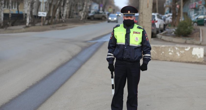 Чепецких водителей предупреждают об опасных ситуациях на дорогах Кировской области
