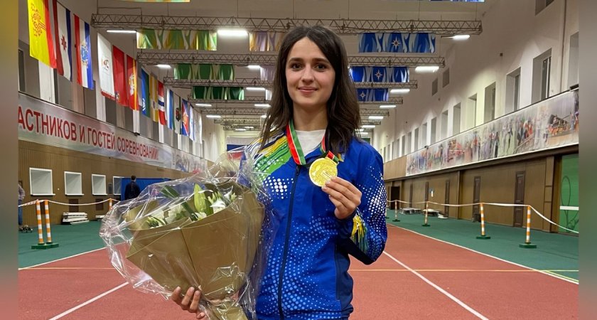 70 медалей в 23 года: спортсменка-МЧСница из Чепецка рассказала об уголке славы и мечтах