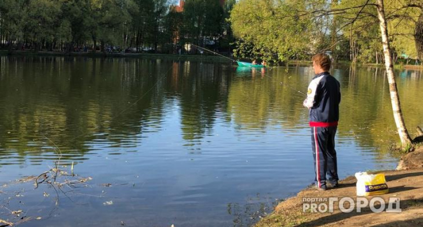 В Кировской области временно запретили рыбалку