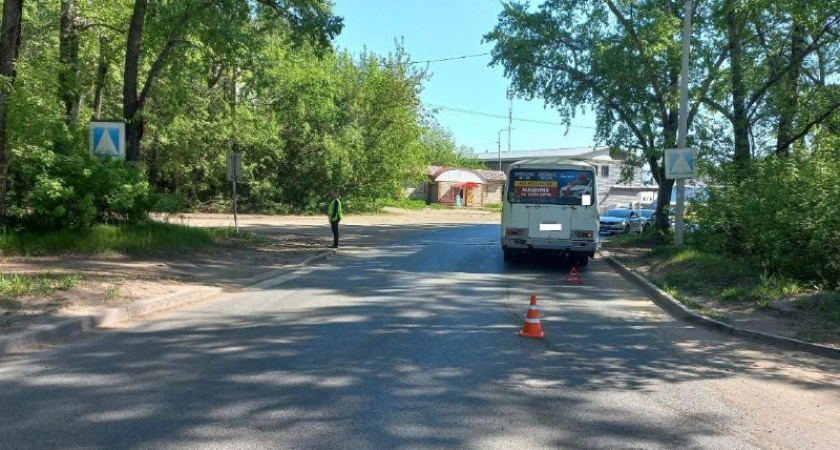 В Кирово-Чепецке женщина оказалась под колесами автобуса 