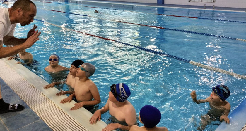 Юных чепчан учат безопасности на воде