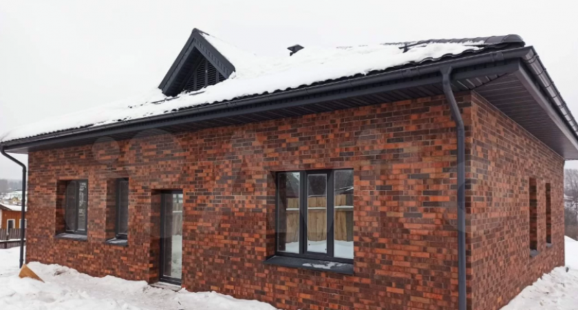 В Кирово-Чепецком районе продается дом за 9,6 миллиона рублей