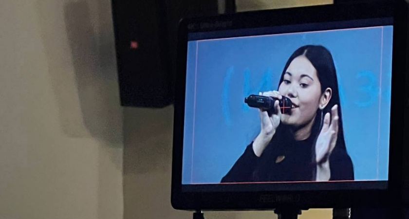 Девятиклассница из Кировской области стала лауреатом международного вокального конкурса