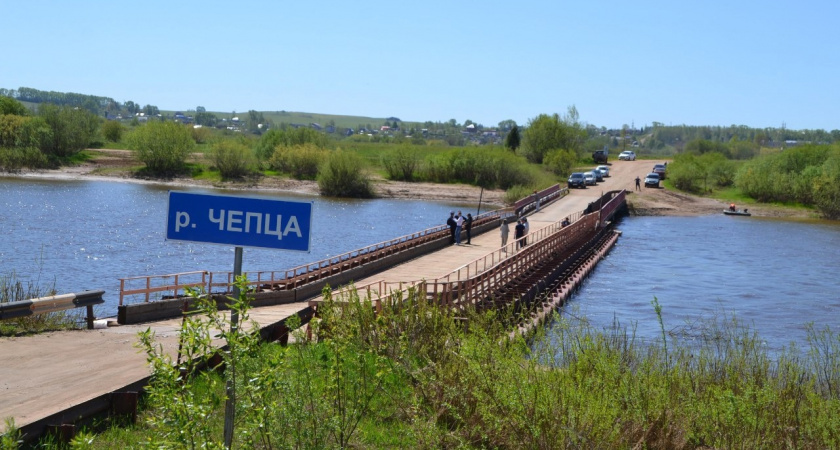 Понтонный мост через Чепцу в Каринторф готов: названа дата открытия