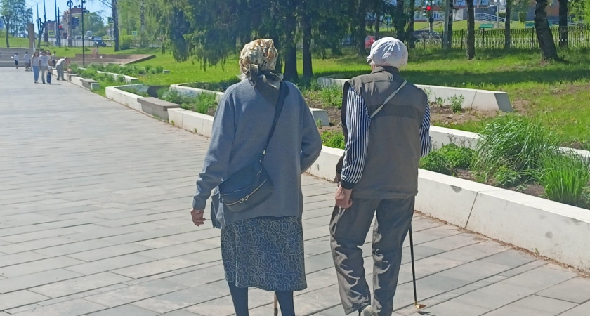 Указ уже действует: пенсионерам объявили о разовой выплате 15 000 рублей с июня