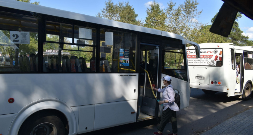 В Кирово-Чепецке вступила в силу 20-процентная скидка на проезд в транспорте