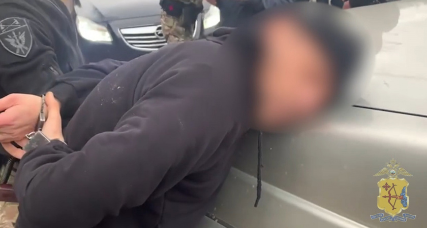 Наркоторговец вез 5 килограммов веществ и попался полиции под Кирово-Чепецком