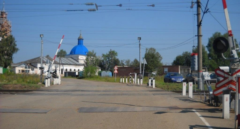 Жителям Кирово-Чепецкого района сообщили об ограничении движения через переезд в Пасегово
