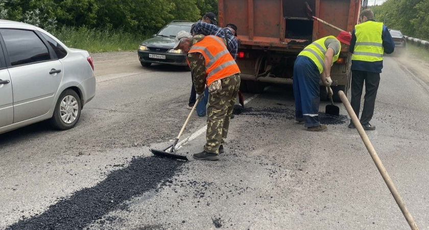 В Кирово-Чепецке начался ремонт дороги на путепроводе по улице 60 лет Октября