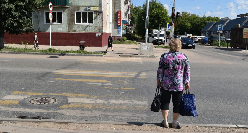 И работающим, и неработающим. Эту сумму зачислят абсолютно всем пенсионерам с 1 сентября