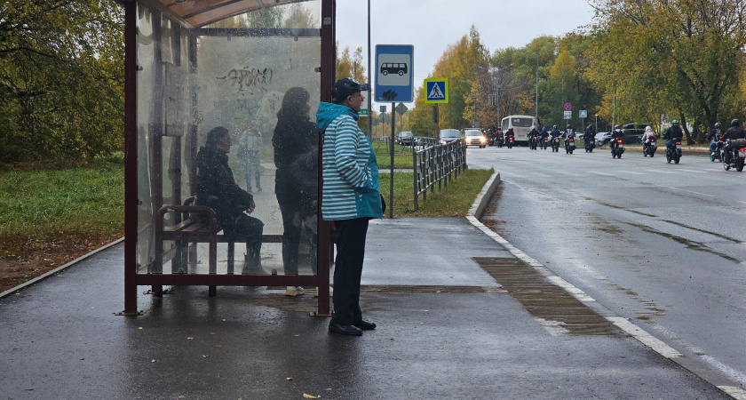 Сбережения превратятся в пыль: новая волна девальвации осенью обнулит накопления россиян, как в 90-е