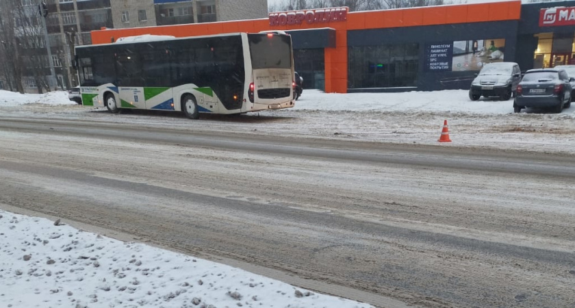 В Кирово-Чепецке автобус сбил пешехода