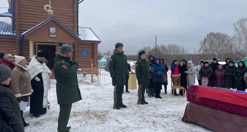 32-летний контрактник из Кировской области погиб в зоне СВО