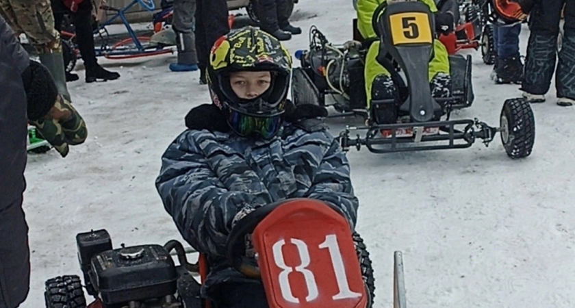 Чепецкие спортсмены стали призерами соревнований по зимнему картингу 