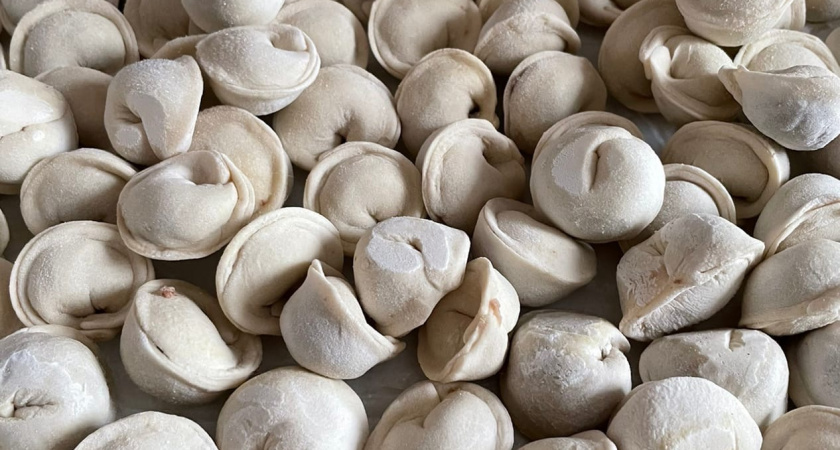 Можно смело брать хоть три пачки – там только чистое мясо: Роскачество озвучило лучшие марки пельменей