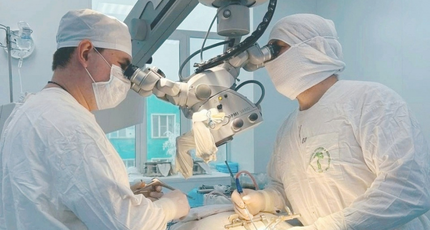 В Кирове хирурги помогли женщине, которую восемь лет терзали боли в спине