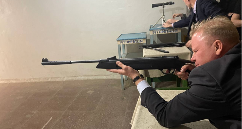 В администрации Кирово-Чепецка и Кирово-Чепецкого района определили самого меткого стрелка