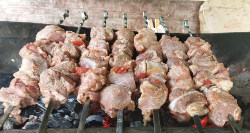 Разовые мангалы теперь под запретом: россиян шокировали новым запретом в разгар майских праздников