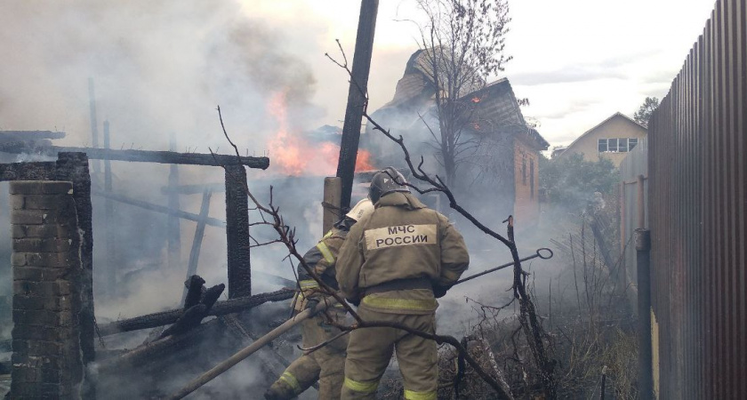 Ежемесячные выплаты для пожарных ввели в Кировской области