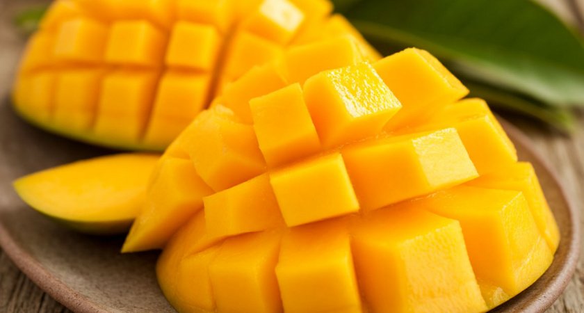 Ученые назвали лучший продукт для снижения холестерина и давления — его называют королем фруктов