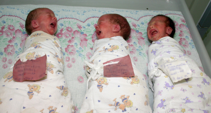 В Кировской области родилась первая в году тройня