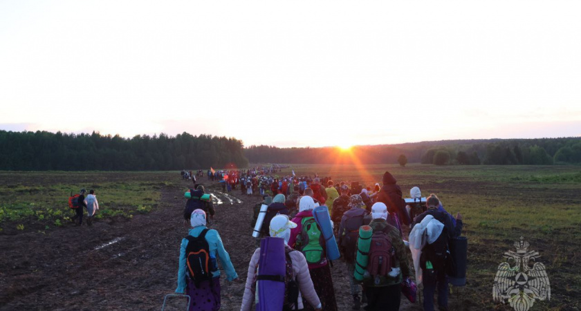 За три дня Великорецкого крестного хода 38 паломников пострадали от укусов клещей