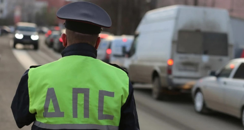 Массовые проверки автомобилистов стартовали на дорогах Кировской области 6 июня