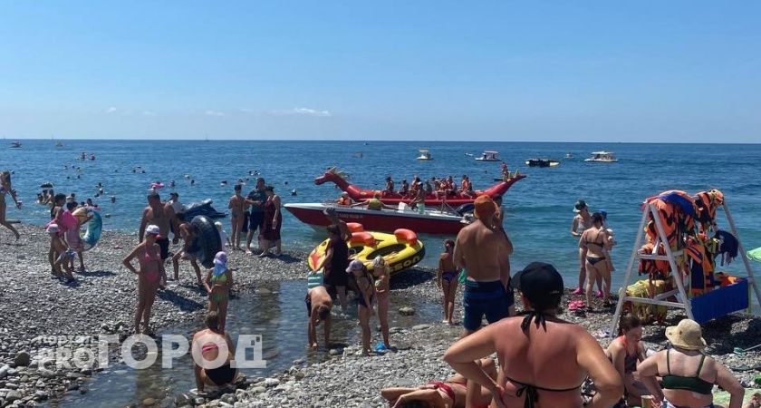 Мерзкие люди и грязное море: российские туристы дали честный отзыв о курортах Черного моря