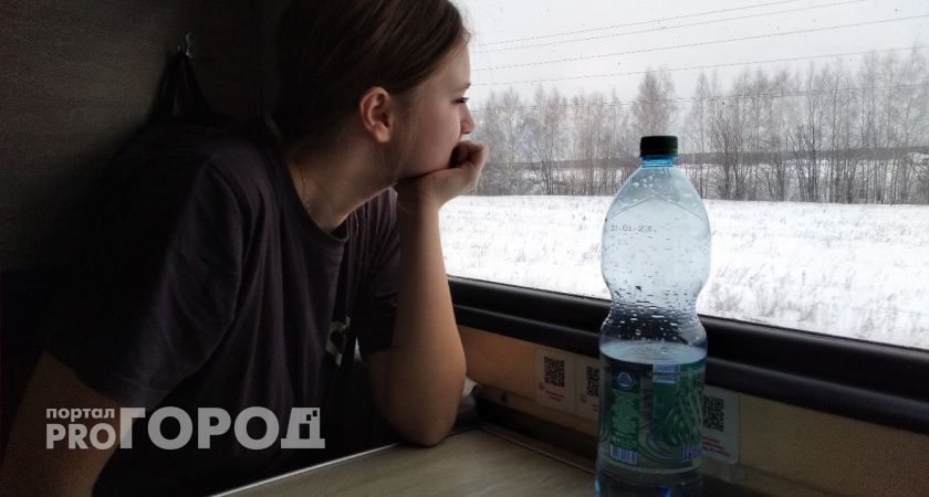 Куда девать матрас? Пассажиры с нижних боковых не понимают, как пускать соседа к столу