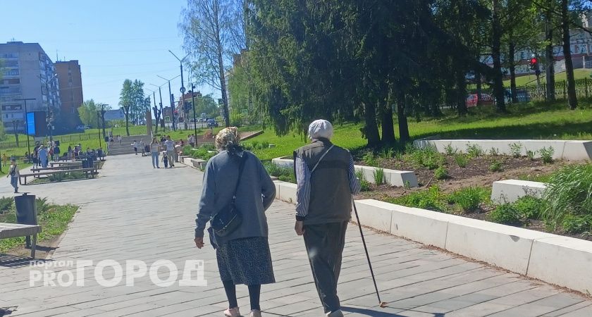 Военным пенсионерам повысят пенсии в октябре