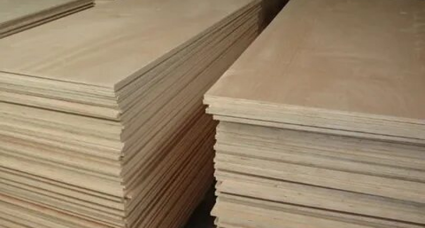 Кировская область удвоила экспорт березовой фанеры в ОАЭ