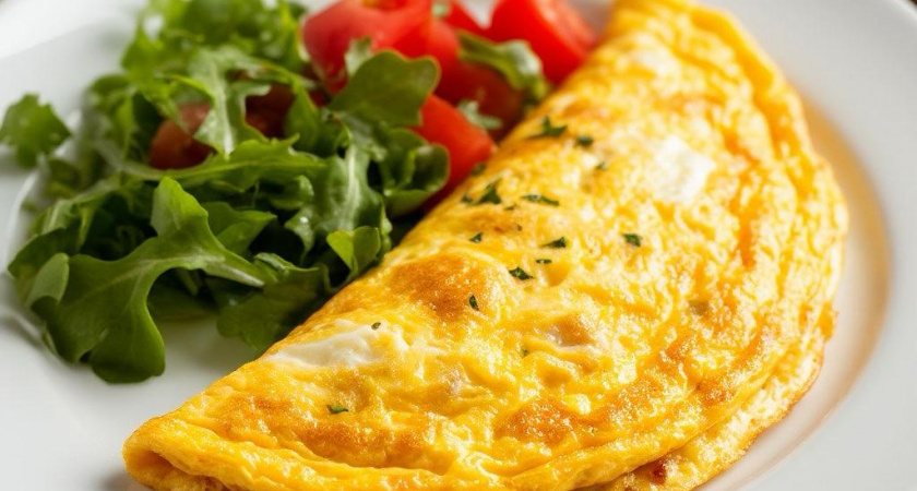 Не омлет, а пышное воздушное облачко: яйца, молоко и соль, главный секрет — в способе приготовления