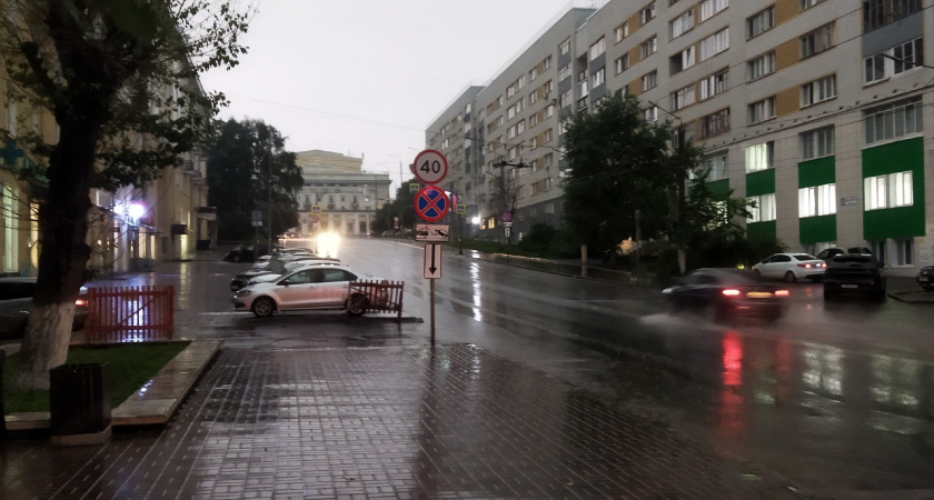 «Июль преподнесет всем неприятный сюрприз». Метеорологи рассказали, чего ожидать